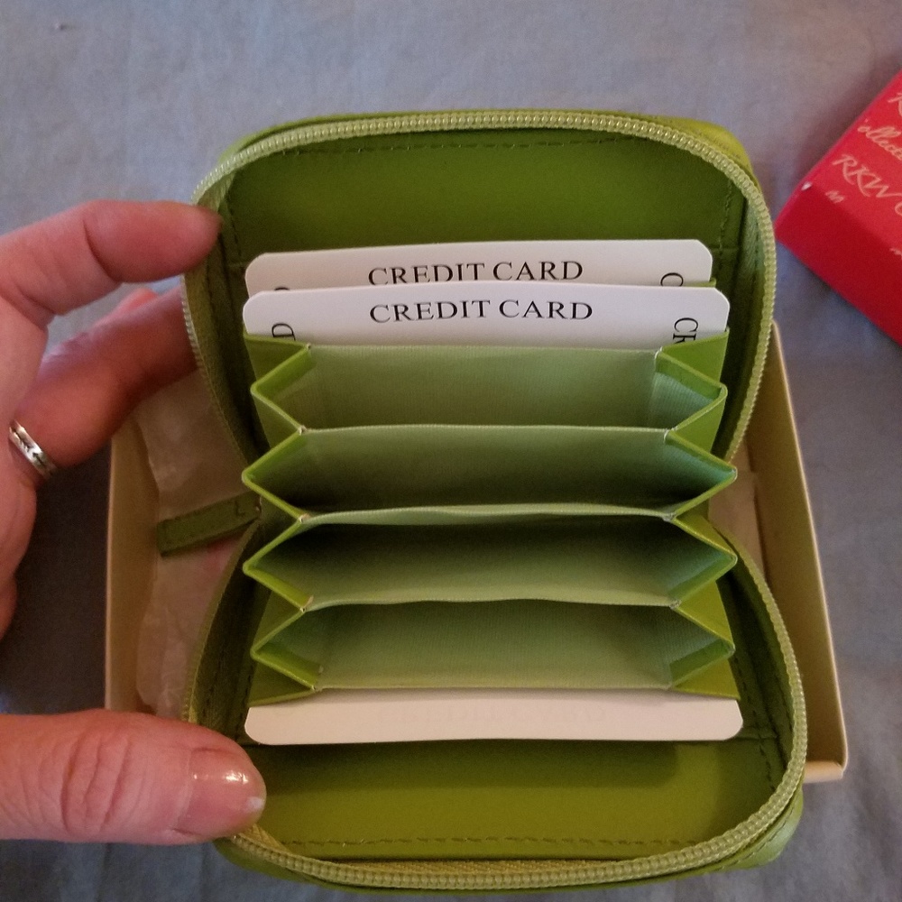 Card Wallet - Picture 2 of 3